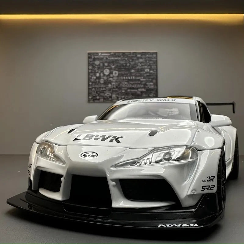 1:24 Toyota 2019 Supra LBWK 5th Die Cast Model Car
