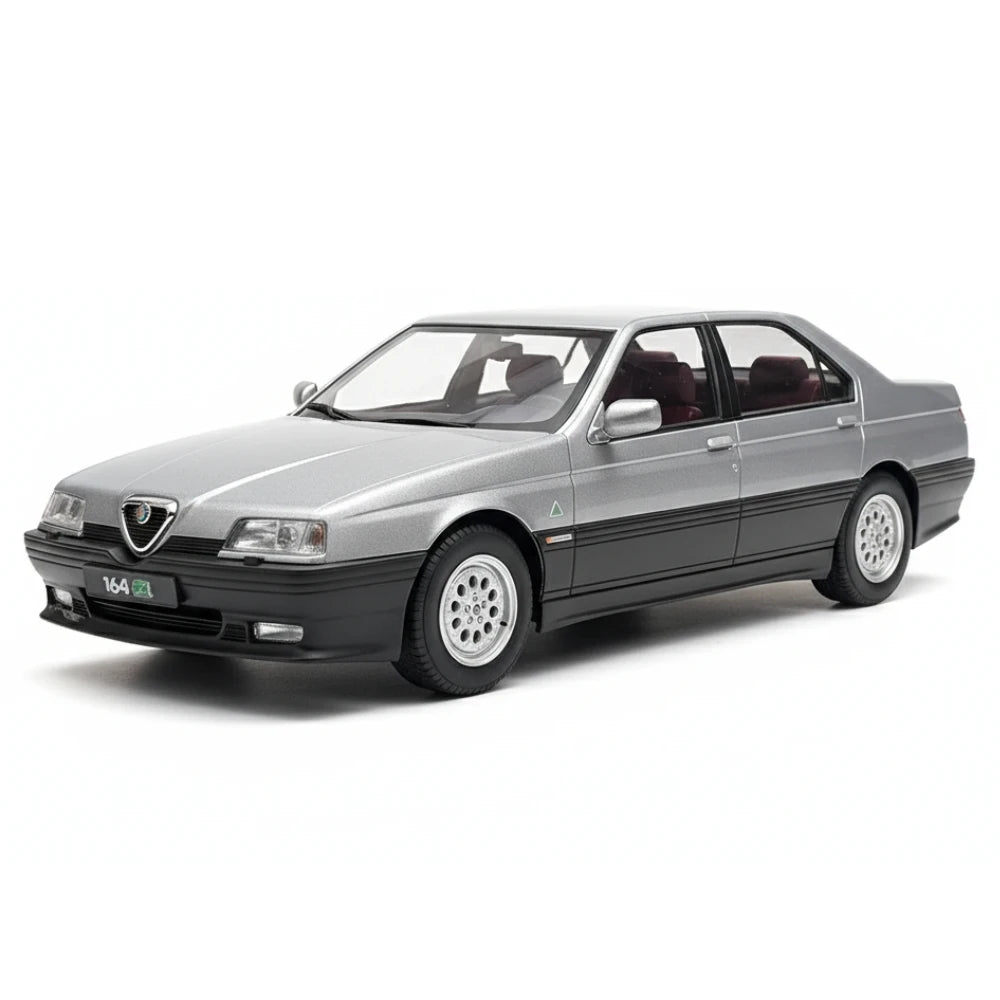 [Triple9] 1:18 Alfa Romeo 1994 164 Q4 Silver Model Car Die-Cast