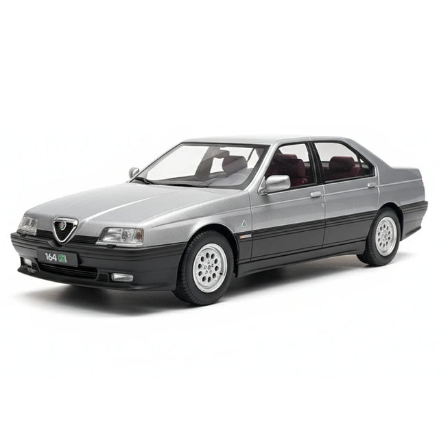 [Triple9] 1:18 Alfa Romeo 1994 164 Q4 Silver Model Car Die-Cast