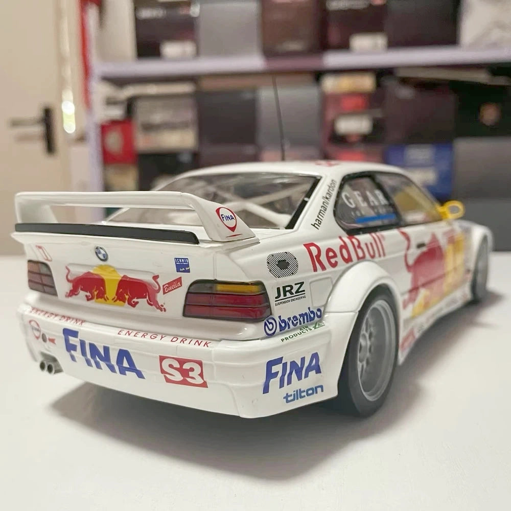 [UT] 1:18 BMW 1993 E36 M3 GTR Red Bull Model Car Die-Cast