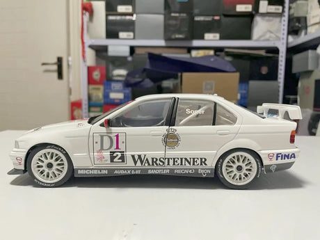 [UT] 1:18 BMW 1997 E36 320i STW voiture miniature Die-Cast