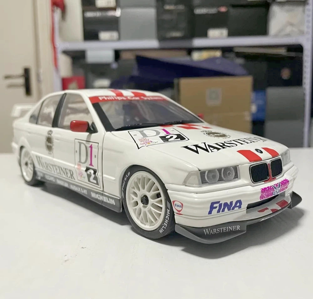 [UT] 1:18 BMW 1997 E36 320i STW Model Car Die-Cast