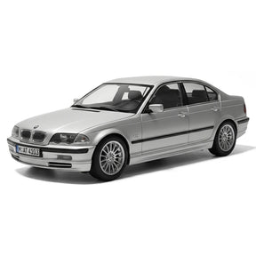 [UT] 1:18 BMW 2000 E46 330i Sedan Silver Model Car Die-Cast