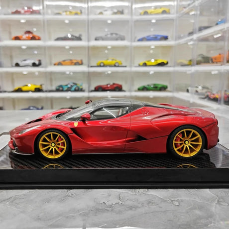 [Ultra Unique] 1:18 Ferrari 2013 LaFerrari Red Model Car Resin