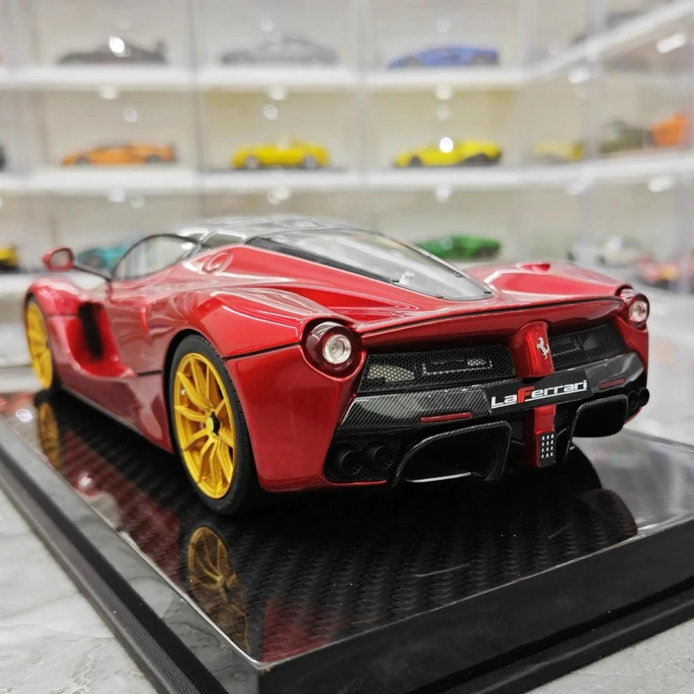 [Ultra Unique] 1:18 Ferrari 2013 LaFerrari Red Model Car Resin