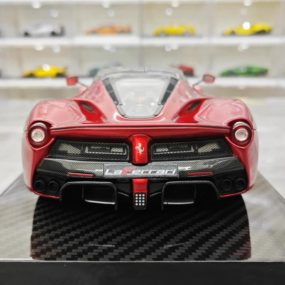 [Ultra Unique] 1:18 Ferrari 2013 LaFerrari Red Model Car Resin