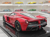 [Ultra Unique] 1:18 Ferrari 2013 LaFerrari Red & White Line Model Car Resin