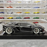 [Ultra Unique] 1:18 Lamborghini 2015 Aventador LP750-4 SV Black Model Car Resin