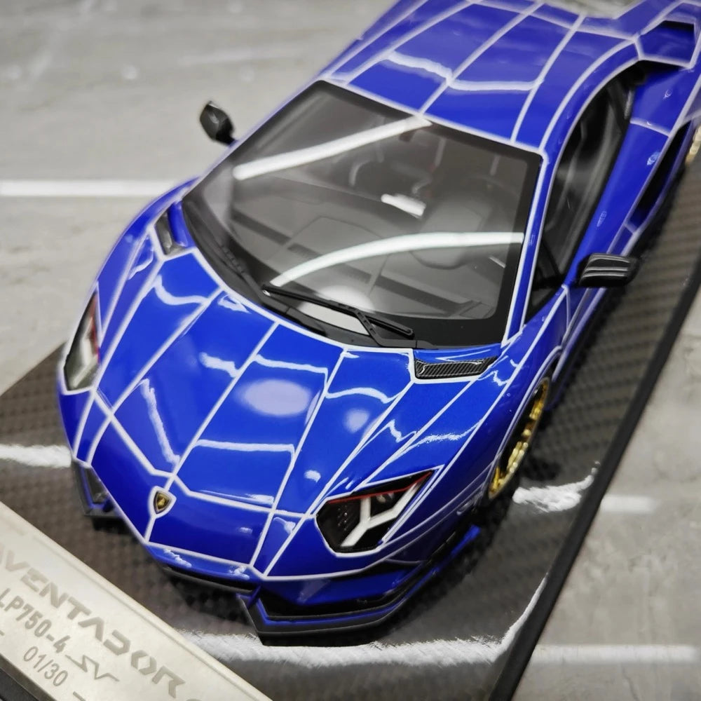 [Ultra Unique] 1:18 Lamborghini 2015 Aventador LP750-4 SV sininen pienoismalli Hartsi