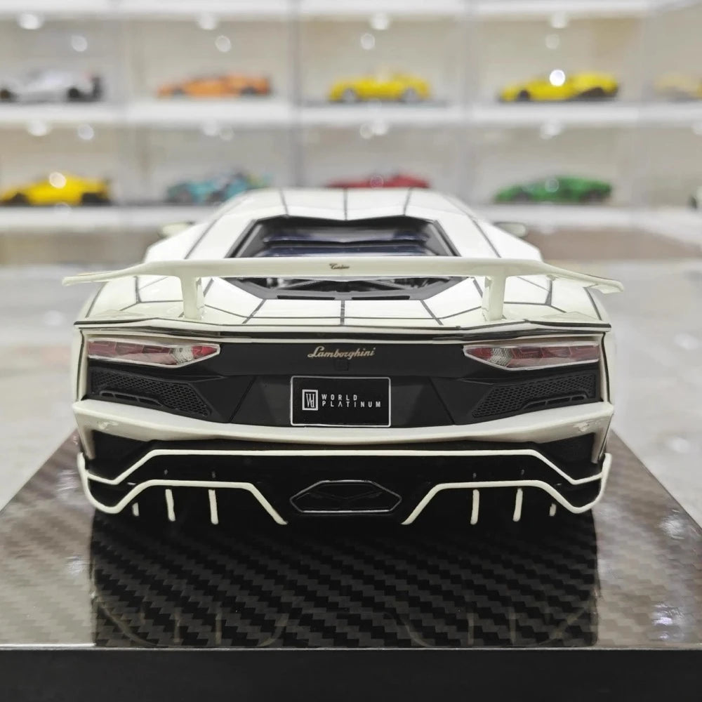 [Ultra Unique] 1:18 Lamborghini 2015 Aventador LP750-4 SV blanc voiture miniature Resin