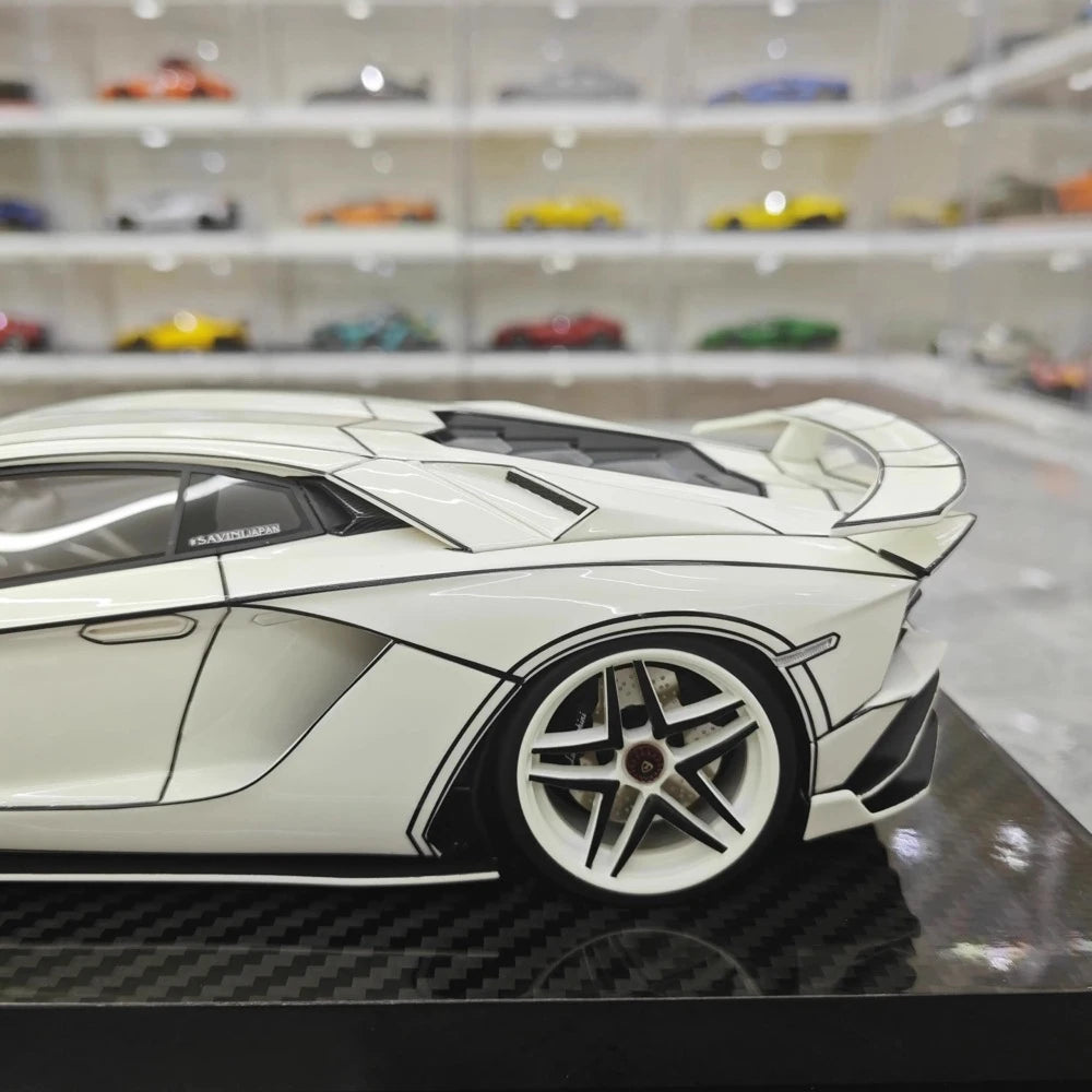 [Ultra Unique] 1:18 Lamborghini 2015 Aventador LP750-4 SV blanc voiture miniature Resin