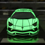 [Ultra Unique] 1:18 Lamborghini 2015 Aventador LP750-4 SV White Model Car Resin