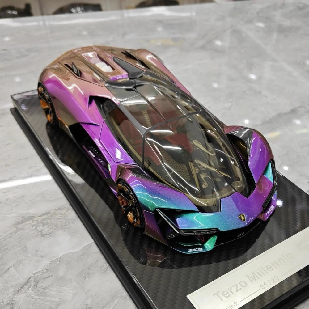 [Ultra Unique] 1:18 Lamborghini 2017 Terzo Millennio Gradient Model Car Resin