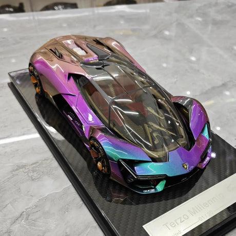 [Ultra Unique] 1:18 Lamborghini 2017 Terzo Millennio Gradient Model Car Resin
