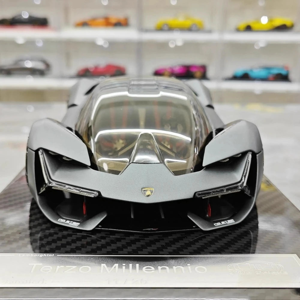 [Ultra Unique] 1:18 Lamborghini 2017 Terzo Millennio Gray Model Car Resin
