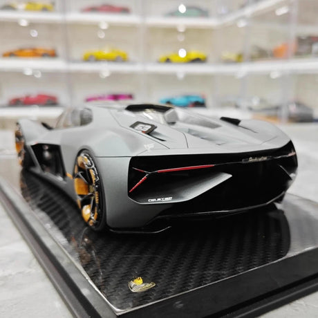 [Ultra Unique] 1:18 Lamborghini 2017 Terzo Millennio Gray Model Car Resin