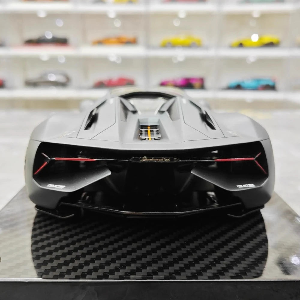 [Ultra Unique] 1:18 Lamborghini 2017 Terzo Millennio Gray Model Car Resin