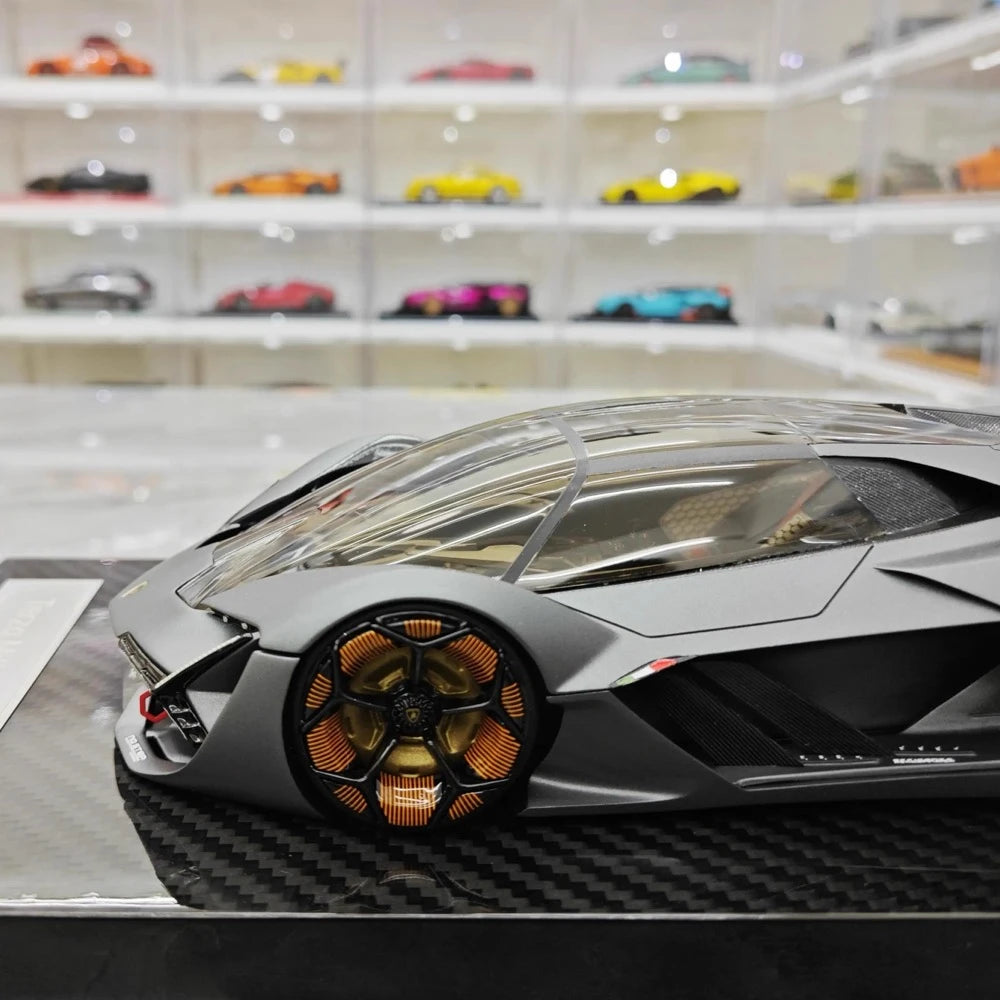 [Ultra Unique] 1:18 Lamborghini 2017 Terzo Millennio Gray Model Car Resin