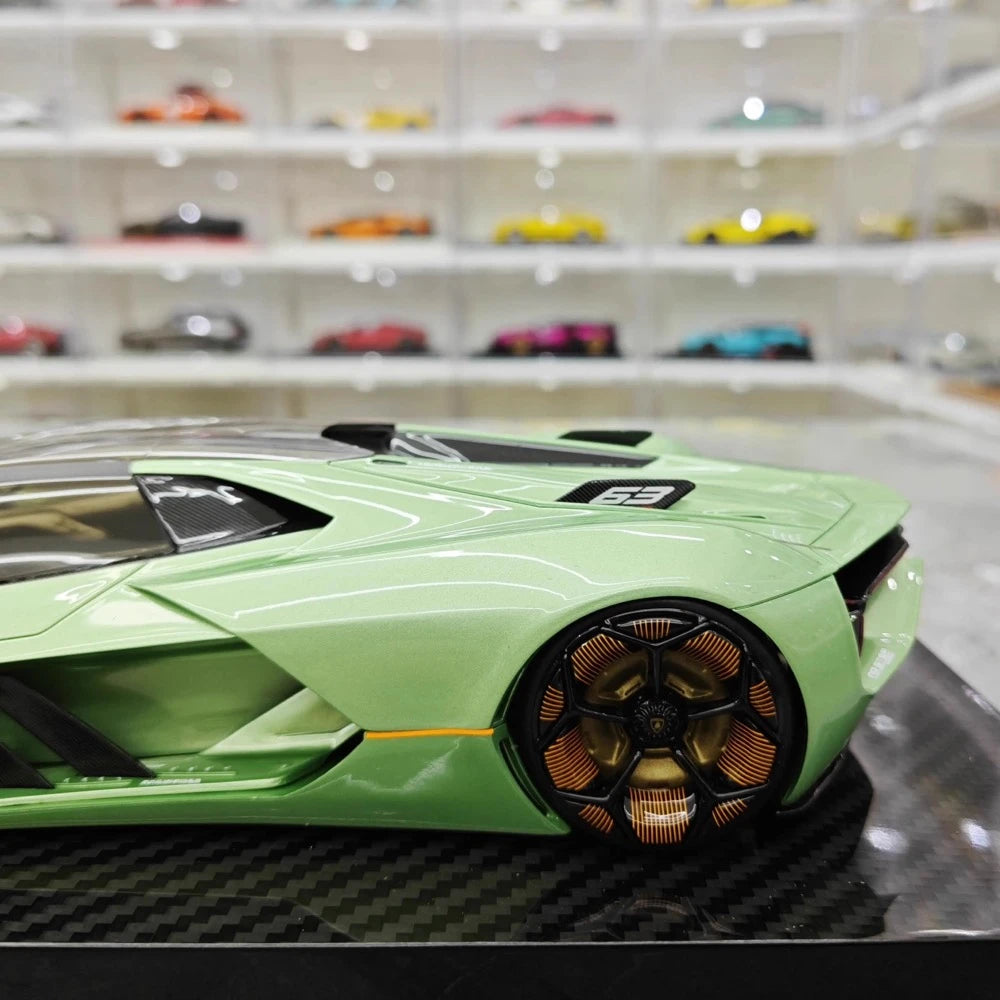 [Ultra Unique] 1:18 Lamborghini 2017 Terzo Millennio Green Model Car Resin