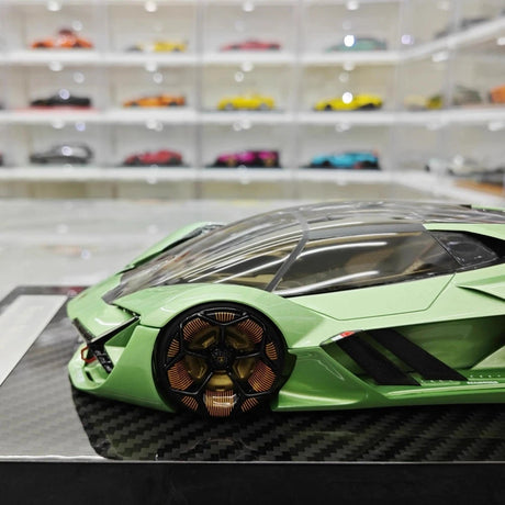 [Ultra Unique] 1:18 Lamborghini 2017 Terzo Millennio Green Model Car Resin
