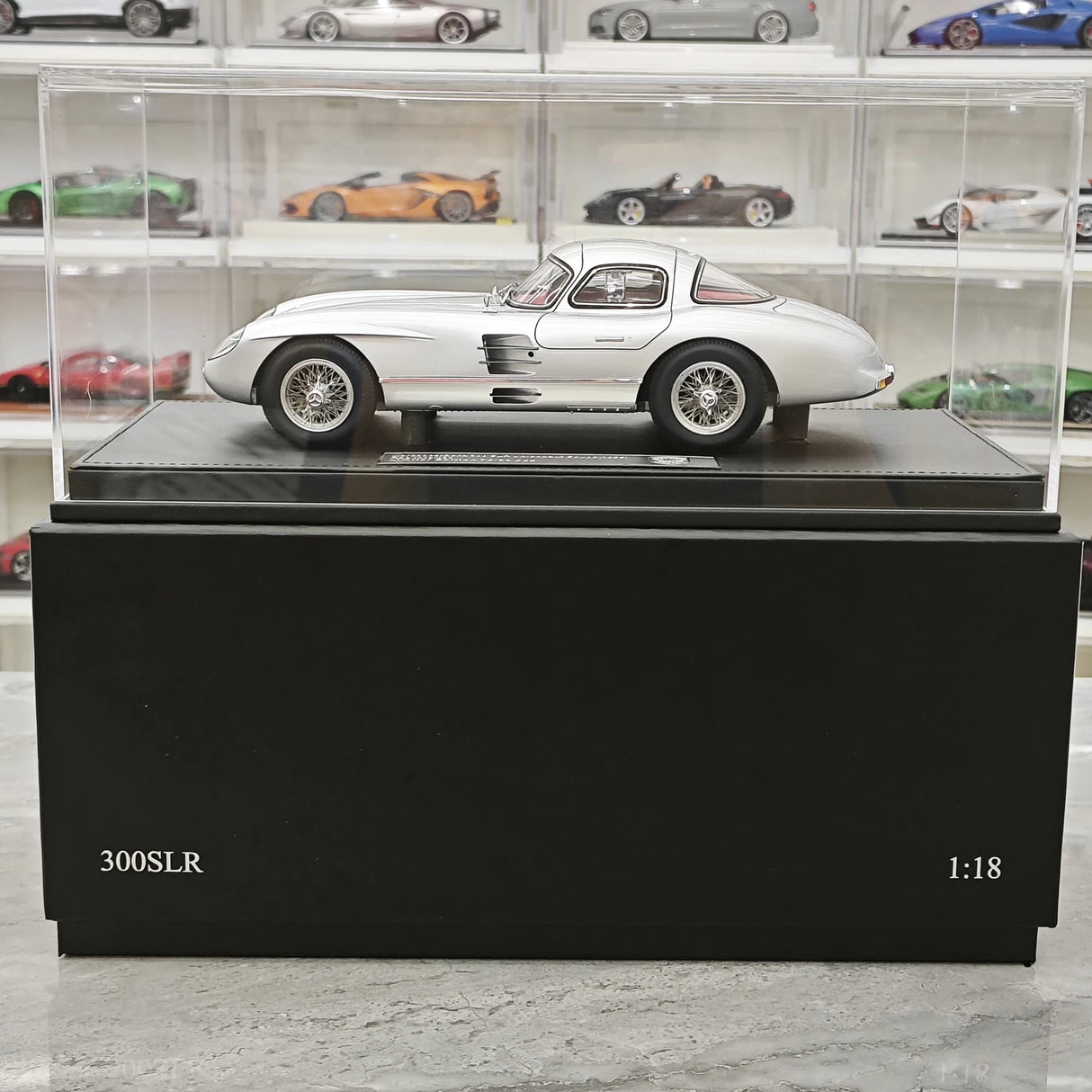 [V8] 1:18 Mercedes-Benz 1955 300 SLR Uhlenhaut coupé modello argento di auto in metallo pressofuso
