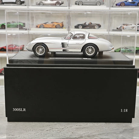 [V8] 1:18 Mercedes-Benz 1955 300 SLR Uhlenhaut coupé modello argento di auto in metallo pressofuso