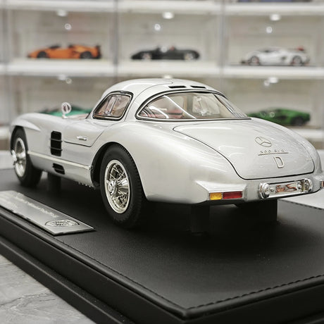 [V8] 1:18 Mercedes-Benz 1955 300 SLR Uhlenhaut coupé modello argento di auto in metallo pressofuso