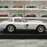 [V8] 1:18 Mercedes-Benz 1955 300 SLR Uhlenhaut coupé modello argento di auto in metallo pressofuso