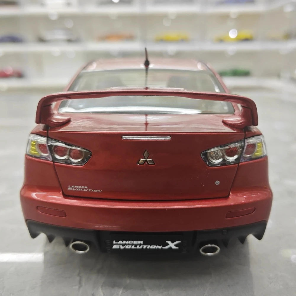 [VIAT] 1:18 Mitsubishi 2008 Lancer Evo X Metallic Red Model Car Die-Cast