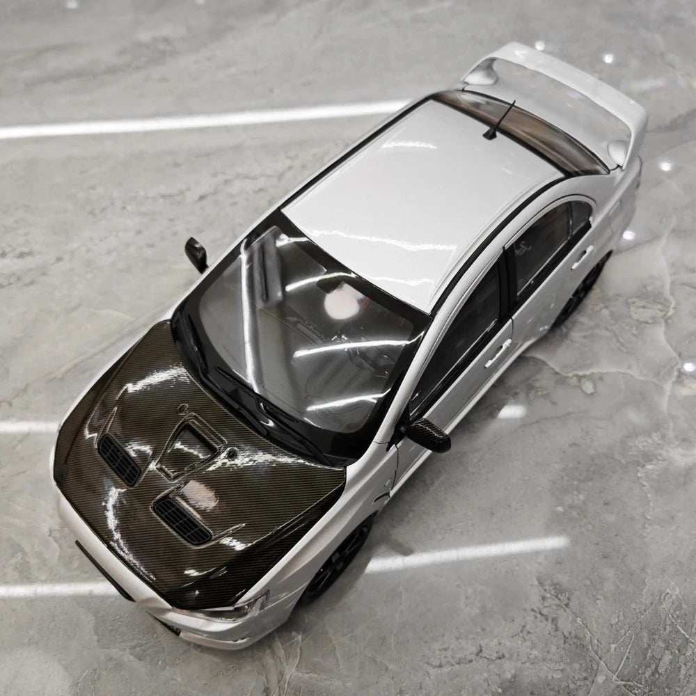 [VIAT] 1:18 Mitsubishi 2008 Lancer Evo X Metallic Silver Model Car Die-Cast