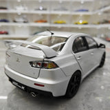 [VIAT] 1:18 Mitsubishi 2008 Lancer Evo X Metallic zilver modelauto Die-Cast