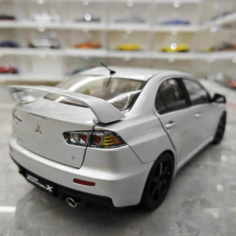 [VIAT] 1:18 Mitsubishi 2008 Lancer Evo X Metallic Silver Model Car Die-Cast