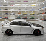 [VIAT] 1:18 Mitsubishi 2008 Lancer Evo X Metallic zilver modelauto Die-Cast