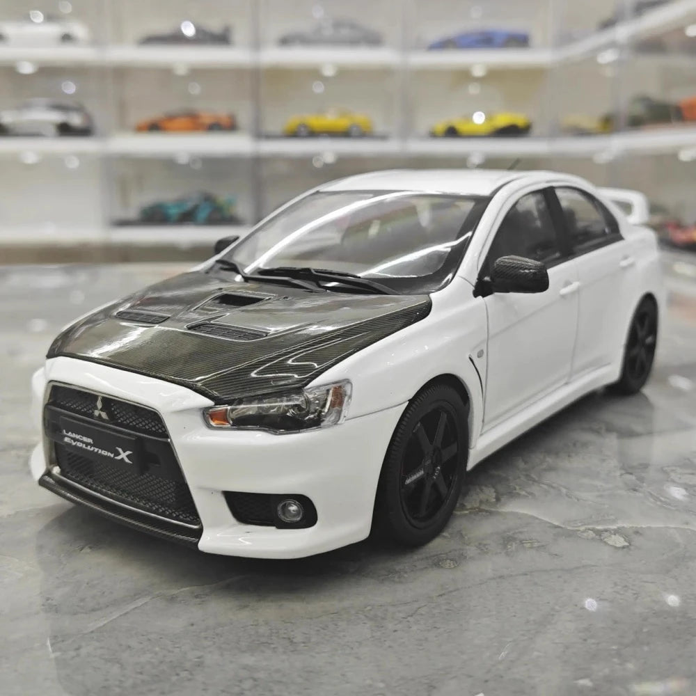 [VIAT] 1:18 Mitsubishi 2008 Lancer Evo X metallizzato bianco modellino di auto Die-Cast