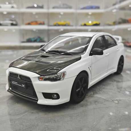 [VIAT] 1:18 Mitsubishi 2008 Lancer Evo X Metallic White Model Car Die-Cast