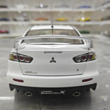 [VIAT] 1:18 Mitsubishi 2008 Lancer Evo X metallizzato bianco modellino di auto Die-Cast