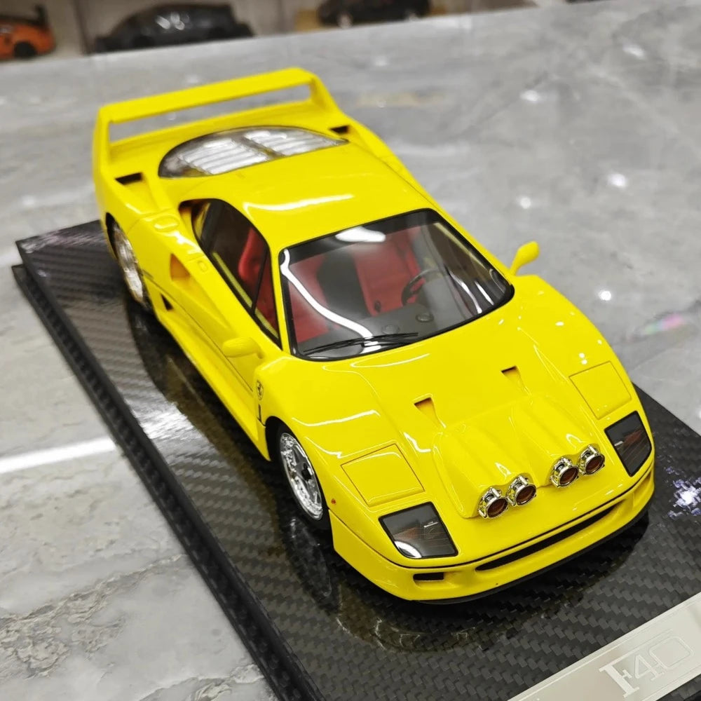 [VIP] 1:18 Ferrari 1989 F40 Snow Edition Yellow Model Car Resin