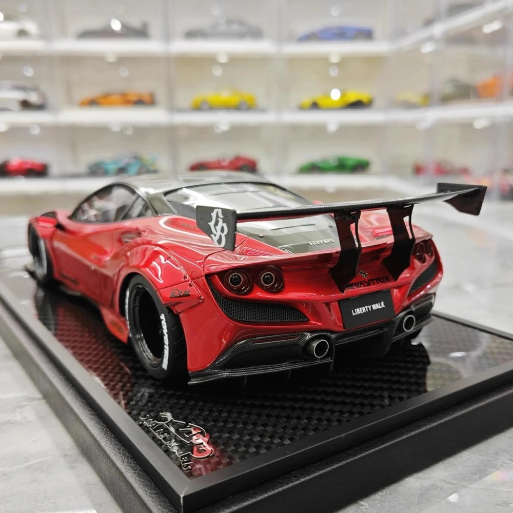 [VIP] 1:18 Ferrari 2019 F8 Tributo LBWK GT rosso modellino di auto resina