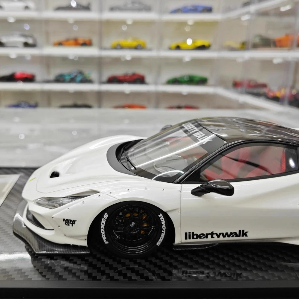 [VIP] 1:18 Ferrari 2019 F8 Tributo LBWK GT White Model Car Resin