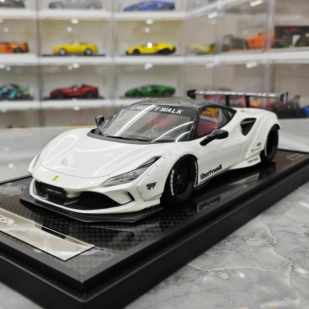 [VIP] 1:18 Ferrari 2019 F8 Tributo LBWK GT bianco modellino di auto resina
