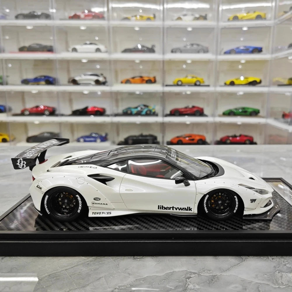 [VIP] 1:18 Ferrari 2019 F8 Tributo LBWK GT White Model Car Resin