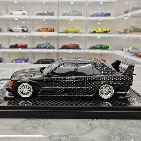 [VIP] 1:18 Mercedes-Benz 1990 W201 190E 2,5-16 Evo 2 A$AP Rocky Black Star Modellauto-Resin