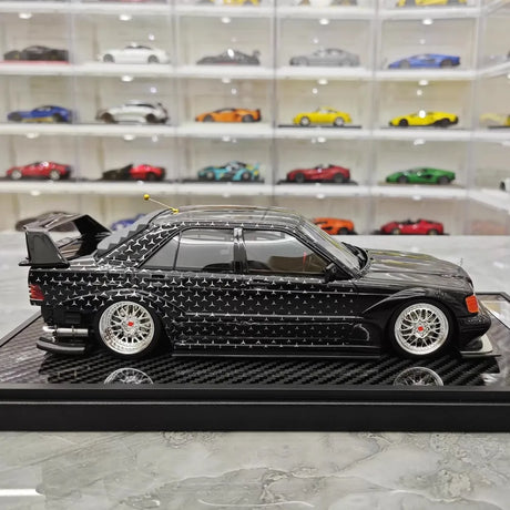 [VIP] 1:18 Mercedes-Benz 1990 W201 190E 2,5-16 Evo 2 A$AP Rocky Black Star Modellauto-Resin