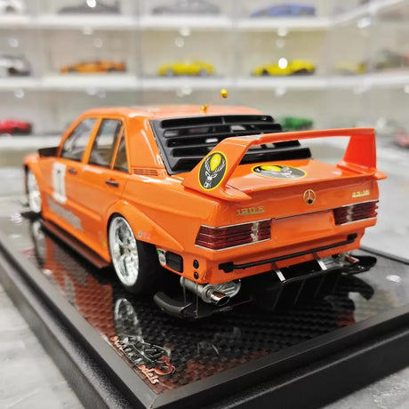 [VIP] 1:18 Mercedes-Benz 1990 W201 190E 2,5-16 Evo 2 A$AP Rocky Jägermeister Modellautoharz