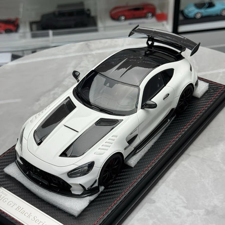 [VIP] 1:18 Mercedes-Benz 2021 AMG GT Black Series weißes Modellautoharz