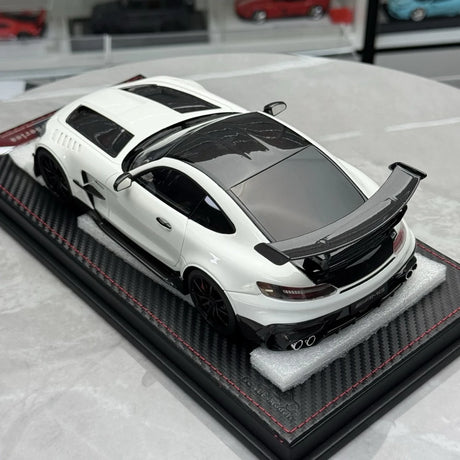 [VIP] 1:18 Mercedes-Benz 2021 AMG GT Black Series weißes Modellautoharz