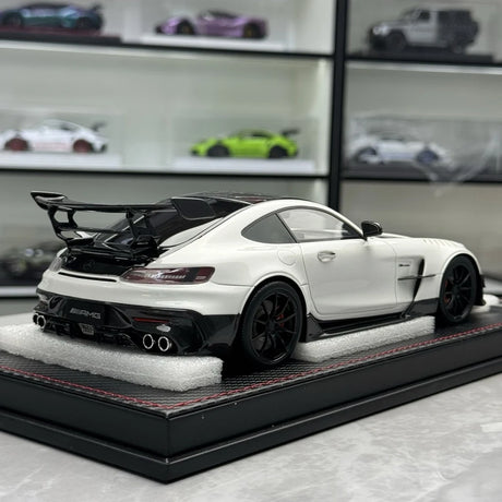 [VIP] 1:18 Mercedes-Benz 2021 AMG GT Black Series weißes Modellautoharz