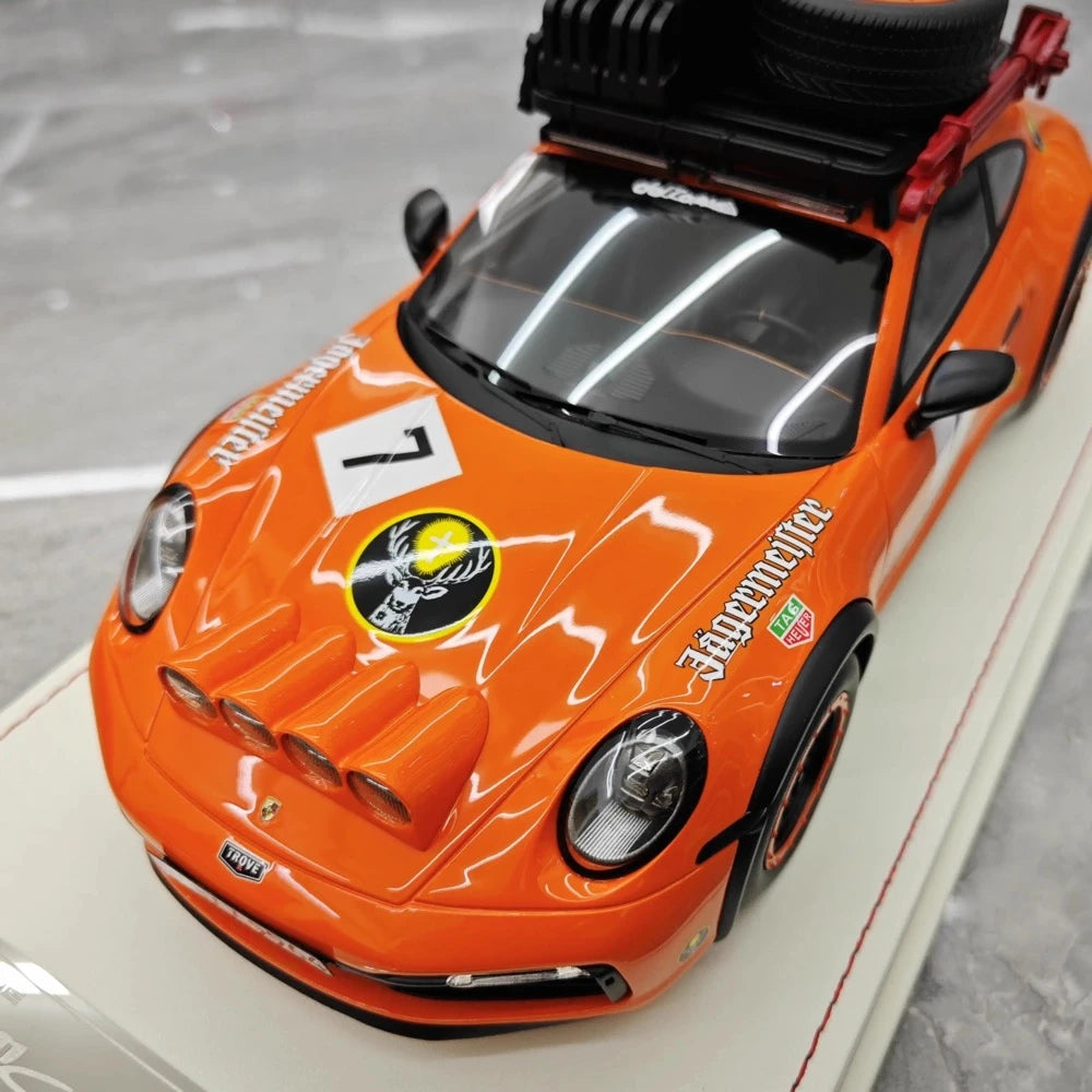 [VIP] 1:18 Porsche 2018 911 992 Carrera Safari Rally Orange Model Car Resin