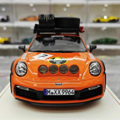 [VIP] 1:18 Porsche 2018 911 992 Carrera Safari Rally Orange Model Car Resin