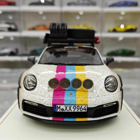 [VIP] 1:18 Porsche 2018 911 992 Carrera Safari Rally White Dirty Model Car Resin